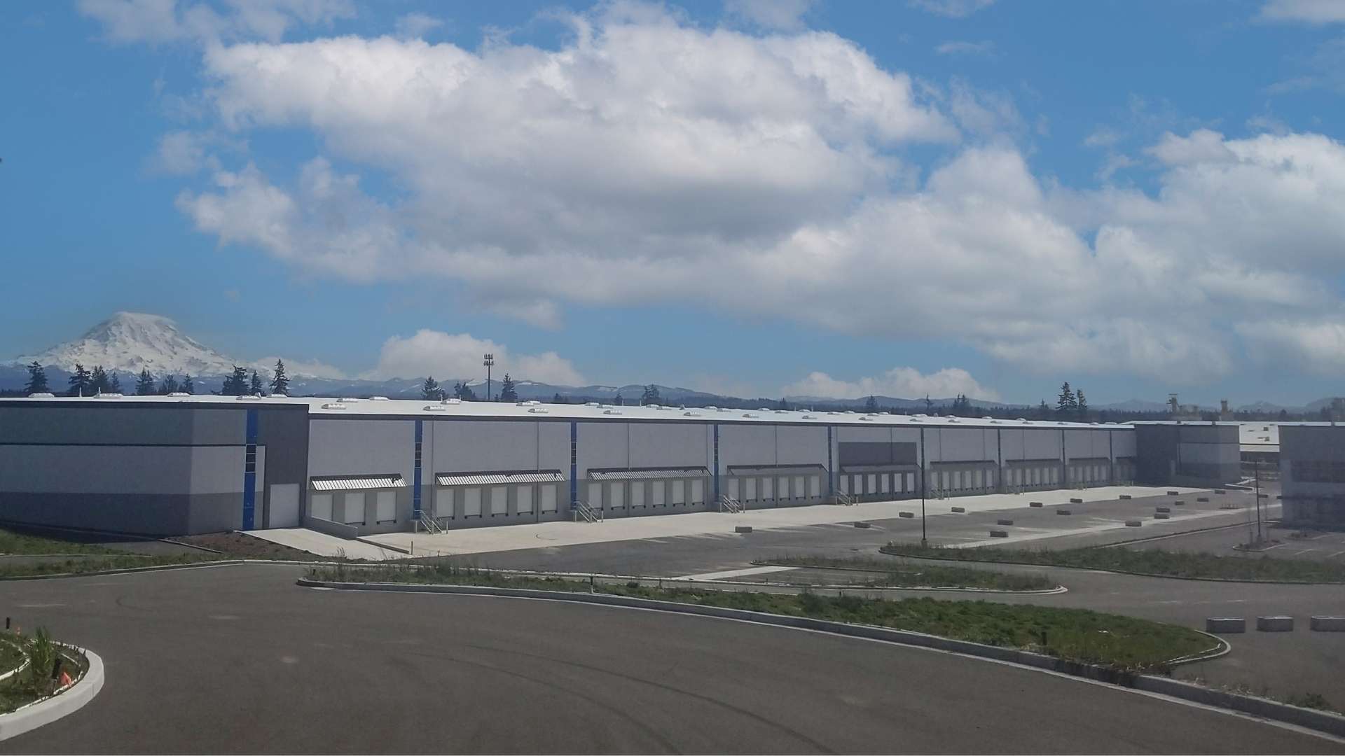 WDS Seattle-Tacoma Facility with Mount Rainier in the background